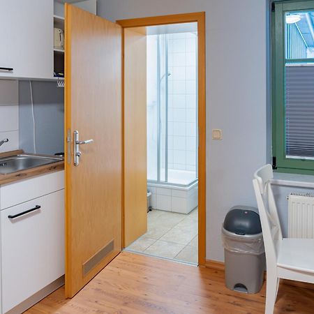Apartmenthaus Chrischanshof Rostock Exterior foto
