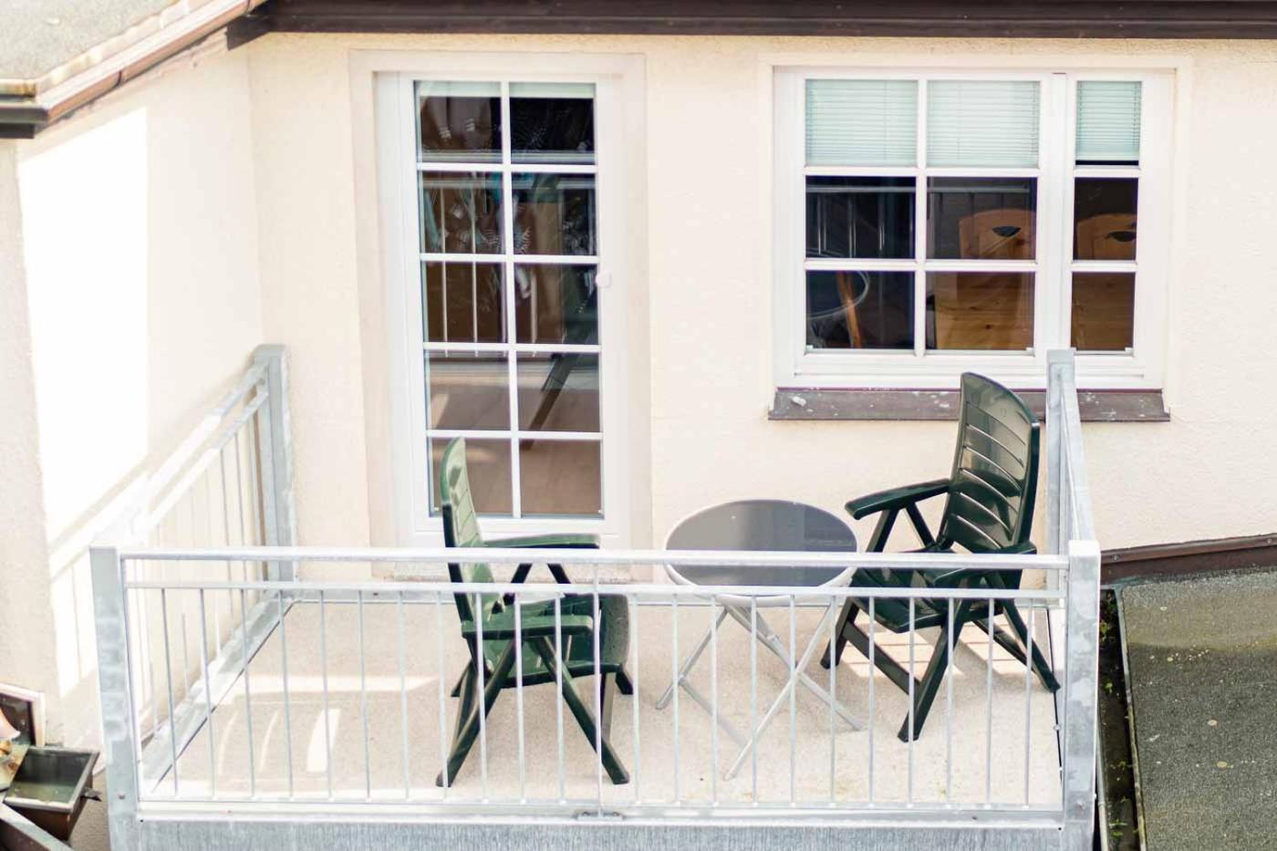Apartmenthaus Chrischanshof Rostock Exterior foto